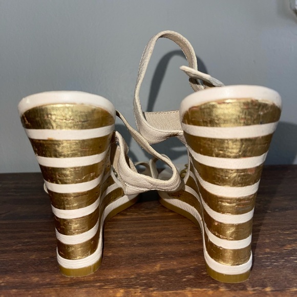 Michael Kors wedges - Picture 3 of 8